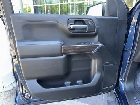 Used 2021 Chevrolet Silverado 1500 RST image 17