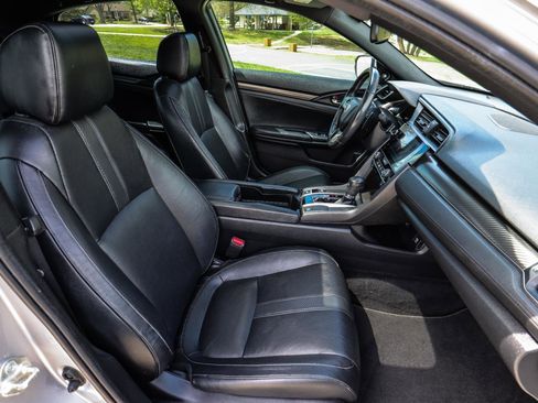 Used 2018 Honda Civic Sport Touring image 41