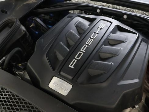 Used 2016 Porsche Macan S w/ Infotainment Package AWD/4WD image 31
