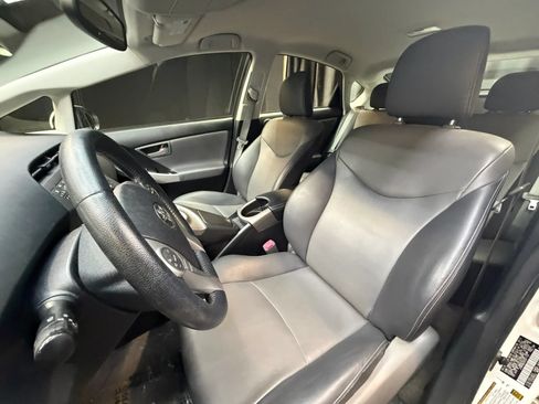 Used 2012 Toyota Prius Four FWD image 15