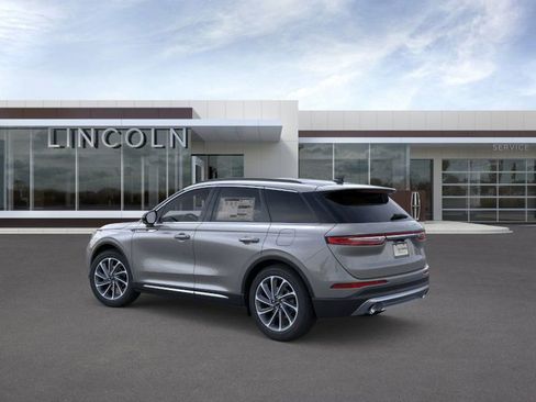 New 2026 Lincoln Corsair Premiere image 4