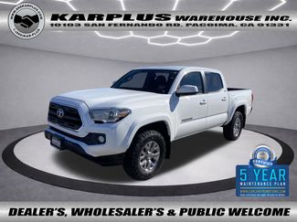 Used 2017 Toyota Tacoma TRD Sport video 1
