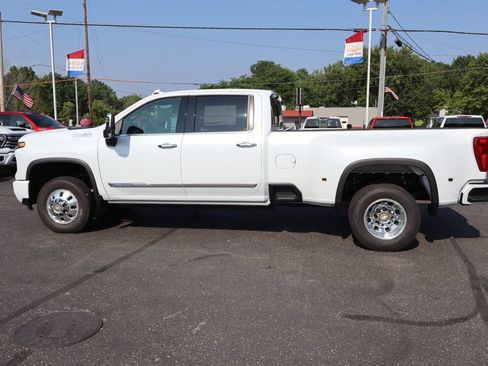 New 2026 Chevrolet Silverado 3500 High Country w/ Technology Package AWD/4WD image 30