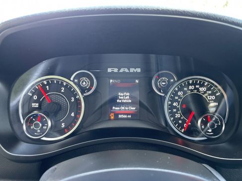 Used 2024 RAM 2500 Big Horn image 15