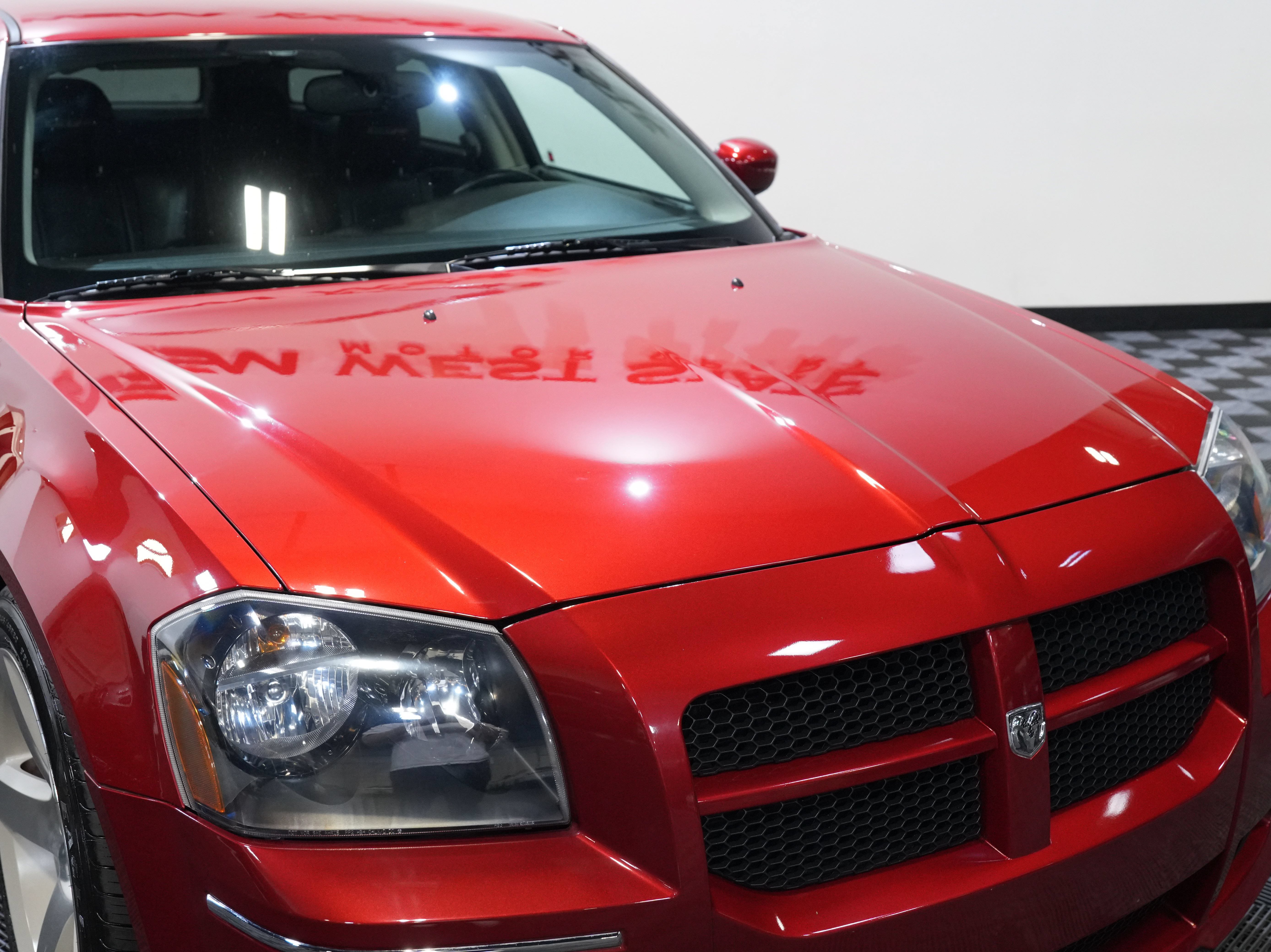 Used 2006 Dodge Magnum SRT8 w/ SRT Option Group III RWD image 12
