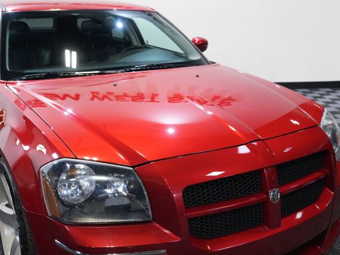 Used 2006 Dodge Magnum SRT8 w/ SRT Option Group III RWD image 12