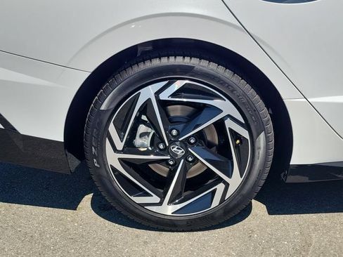 New 2026 Hyundai Sonata SEL FWD image 29