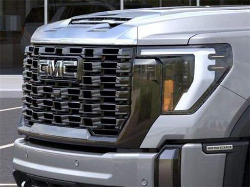 New 2026 GMC Sierra 2500 Denali Ultimate image 13