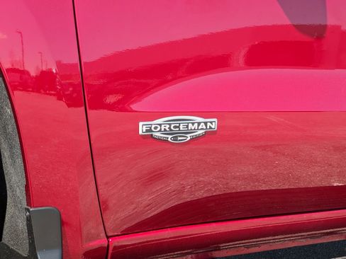 Used 2024 Chevrolet Silverado 1500 LT w/ Safety Package image 27