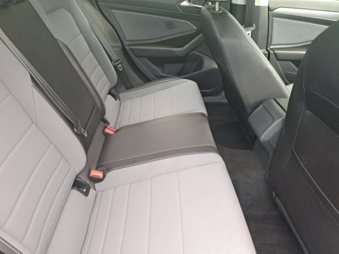Certified 2026 Volkswagen Jetta SE FWD image 11