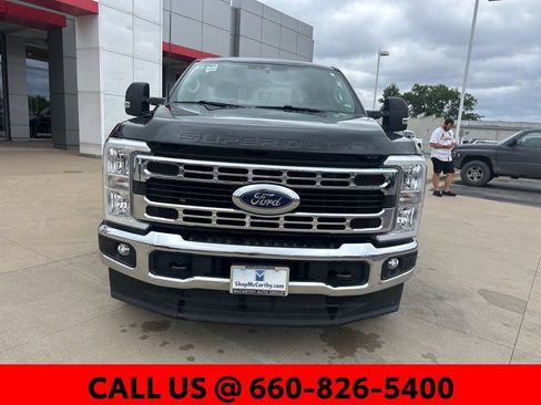 Used 2026 Ford F250 XLT AWD/4WD image 3
