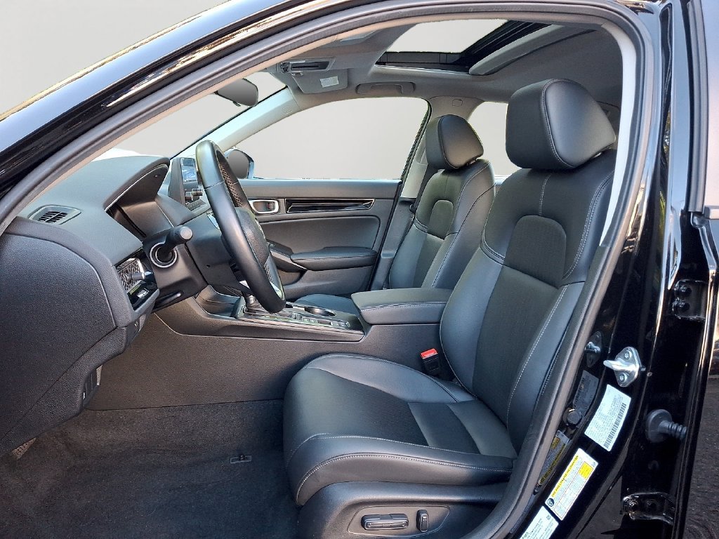 Used 2024 Honda Civic EX-L image 14
