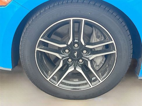 Used 2022 Ford Mustang GT Premium image 30