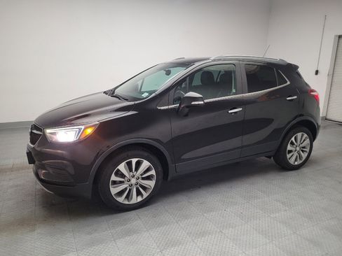 Used 2019 Buick Encore Preferred FWD image 2