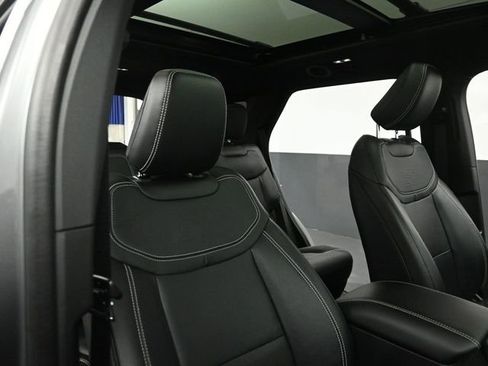 Used 2023 Ford Explorer ST w/ Equipment Group 401A image 33