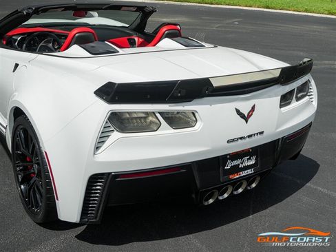Used 2016 Chevrolet Corvette Z06 w/ 3LZ Preferred Equipment Group RWD image 51