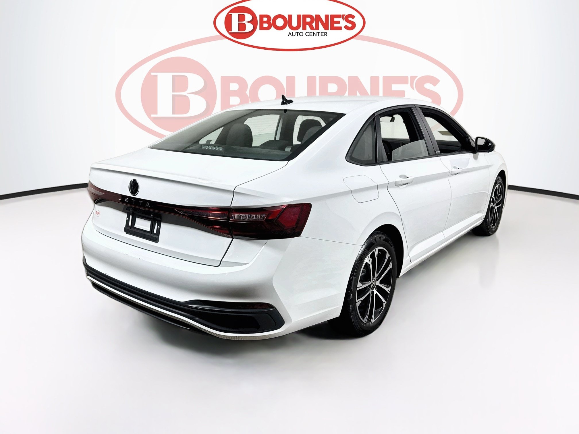 Used 2025 Volkswagen Jetta Sport FWD image 10