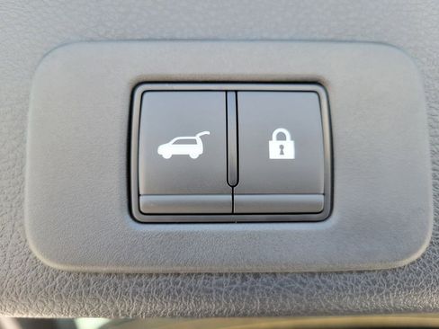New 2025 Nissan Murano SV AWD/4WD image 15