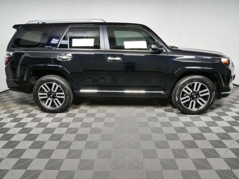 Used 2022 Toyota 4Runner Limited RWD image 2