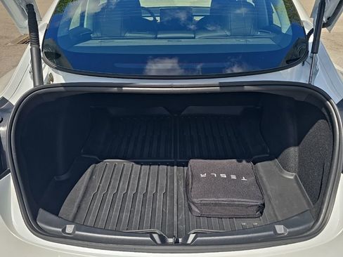 Used 2023 Tesla Model 3 Standard Range image 27