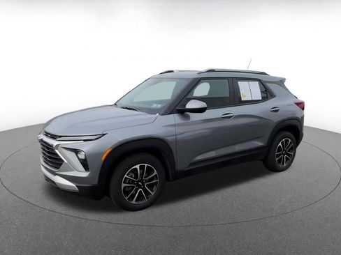 Used 2025 Chevrolet TrailBlazer LT image 7