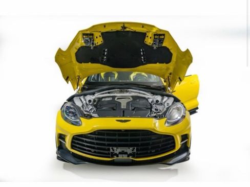 Used 2023 Aston Martin DBX 707 AWD/4WD image 40