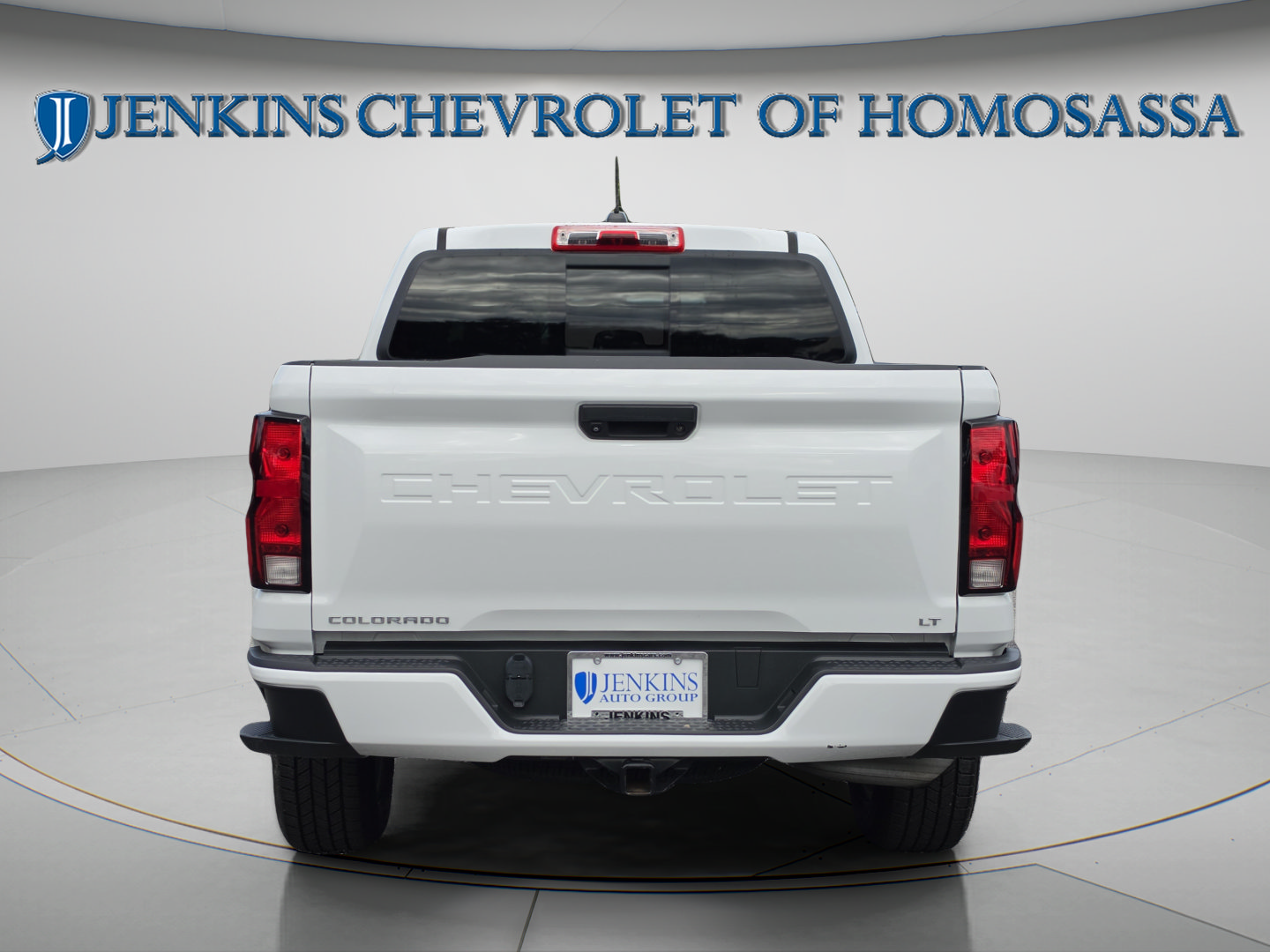 Used 2023 Chevrolet Colorado LT w/ LT Convenience Package II AWD/4WD image 6