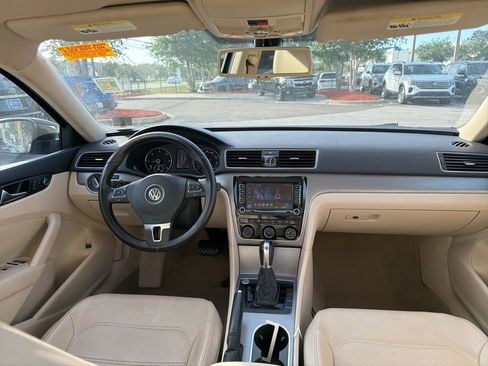 Used 2014 Volkswagen Passat TDI SE image 20