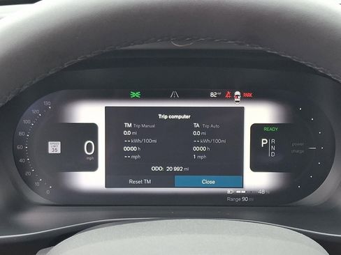 Certified 2023 Volvo XC40 Recharge Ultimate AWD/4WD image 22