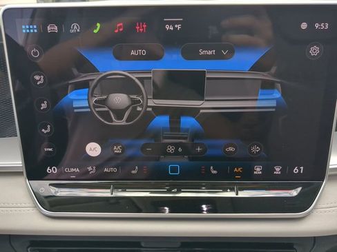 New 2026 Volkswagen Tiguan SE FWD image 22
