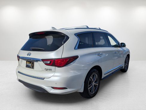 Used 2019 INFINITI QX60 Luxe w/ Essential Package image 5