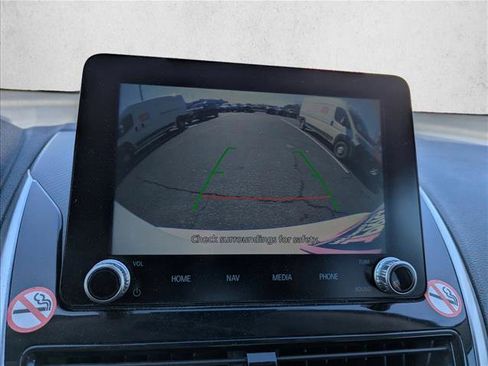 Used 2024 Mitsubishi Eclipse Cross SE image 19