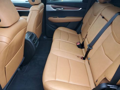 Used 2023 Cadillac XT5 Premium Luxury image 26