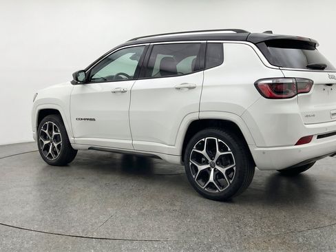 Used 2025 Jeep Compass Limited AWD/4WD image 6