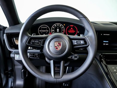 New 2026 Porsche Panamera 4 image 15