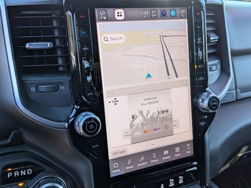 New 2026 RAM 1500 4x4 Crew Cab image 6