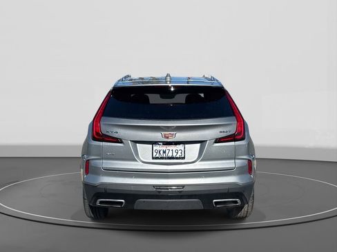 Used 2024 Cadillac XT4 Premium Luxury AWD/4WD image 5