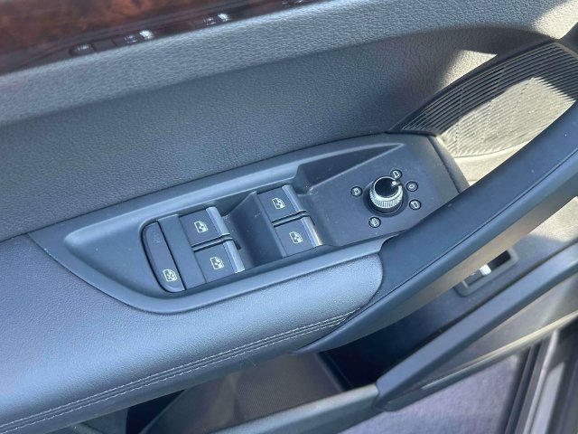 Used 2018 Audi Q5 Prestige AWD/4WD image 17