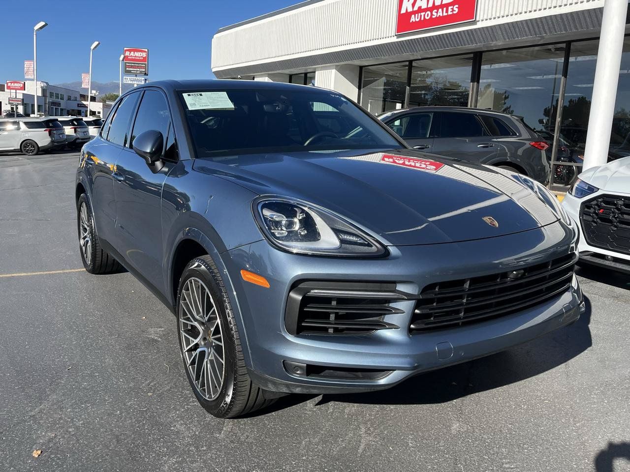 Used 2020 Porsche Cayenne AWD/4WD image 2