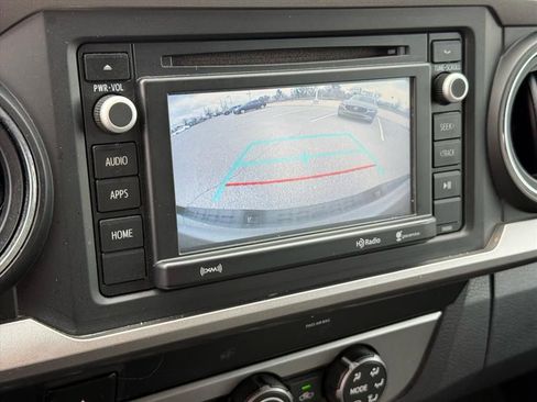 Certified 2019 Toyota Tacoma SR5 image 23