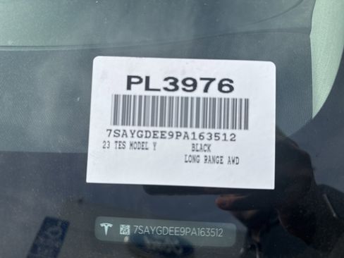 Used 2023 Tesla Model Y Long Range image 9