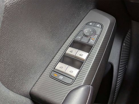 New 2026 Mitsubishi Outlander ES image 23