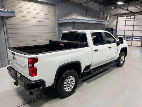 Used 2024 Chevrolet Silverado 2500 W/T AWD/4WD image 9