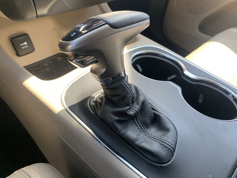 Used 2018 Dodge Durango Citadel w/ Technology Group image 26