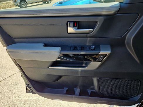 Used 2023 Toyota Tundra Limited image 13