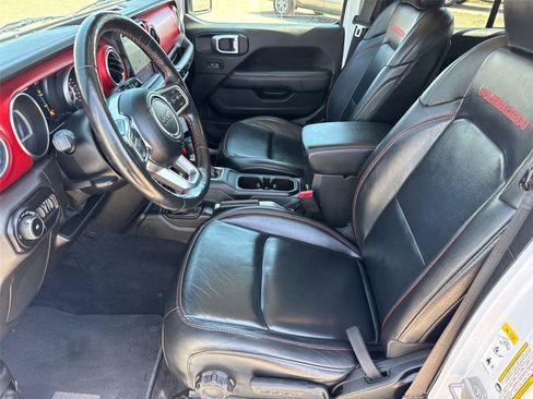 Used 2019 Jeep Wrangler Unlimited Rubicon AWD/4WD image 26