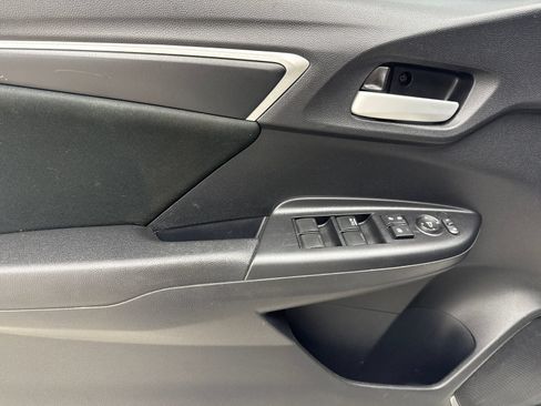 Used 2019 Honda Fit LX image 34