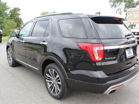 Used 2016 Ford Explorer Platinum AWD/4WD image 5