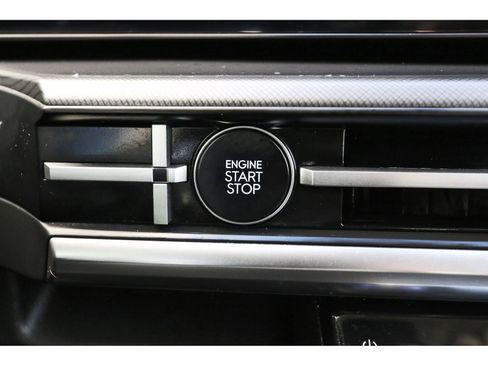 Used 2025 Hyundai Santa Fe SEL image 28