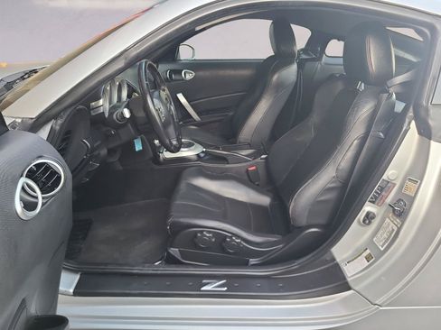 Used 2008 Nissan 350Z Touring w/ Cargo Convenience Pkg RWD image 11